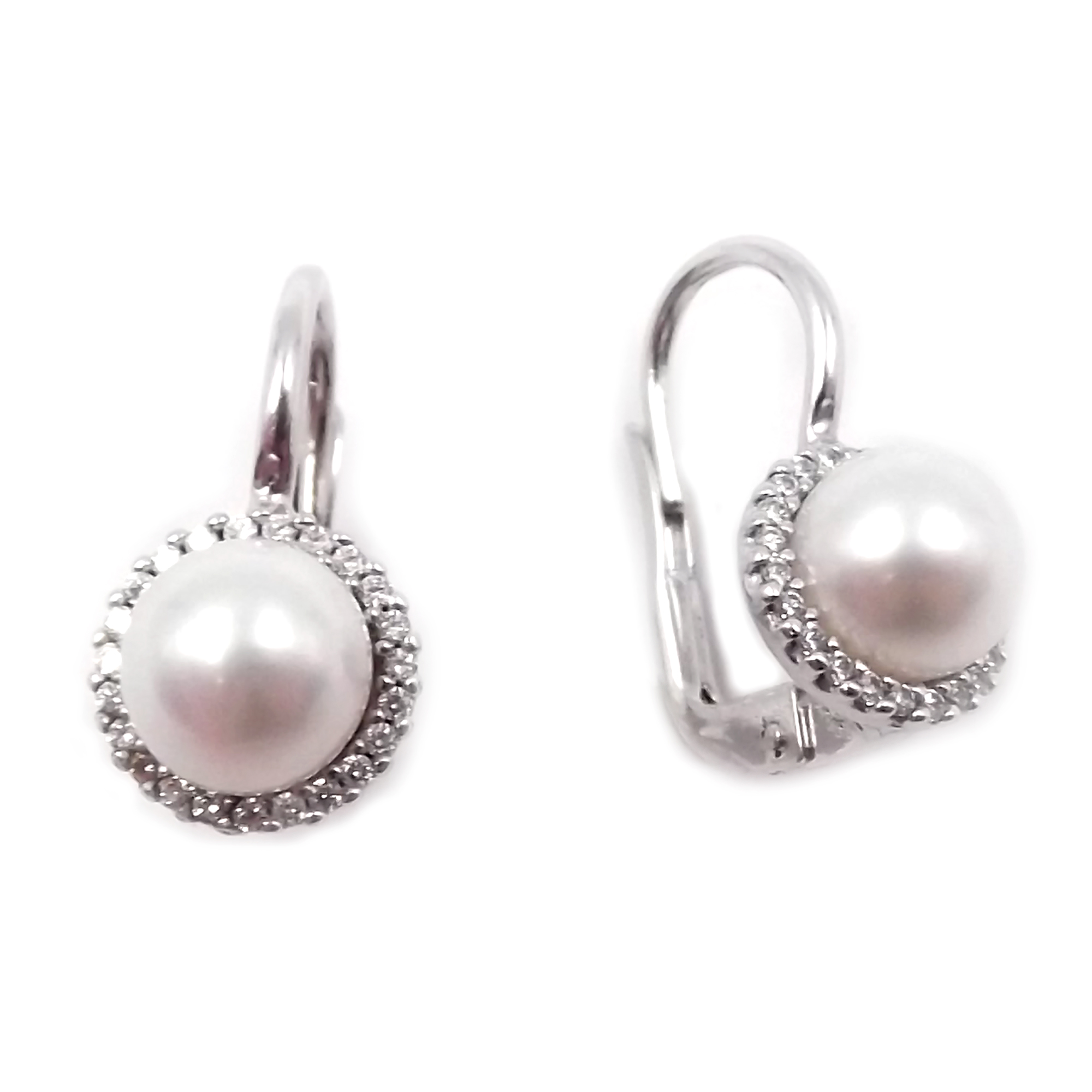 Peut On Garder Les Boucles D'oreilles Medicales